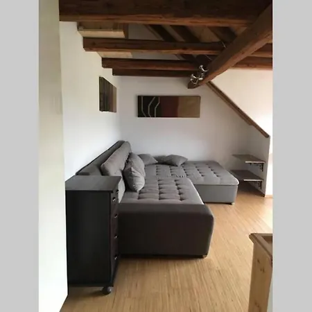 Gemutliche Dachgeschosswohnung Mit Traumausblick Apartman Satteins